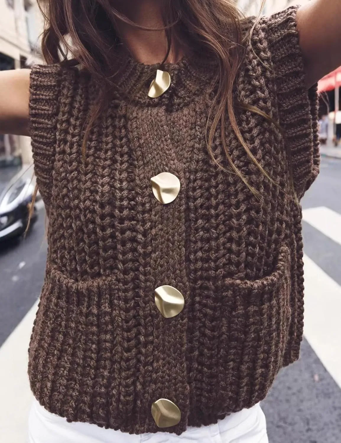 Flygo Womens Sleeveless Crop Chunky Knit Cardigan Trendy Button Down Cropped Knitted Sweater Vest Tops with Pockets