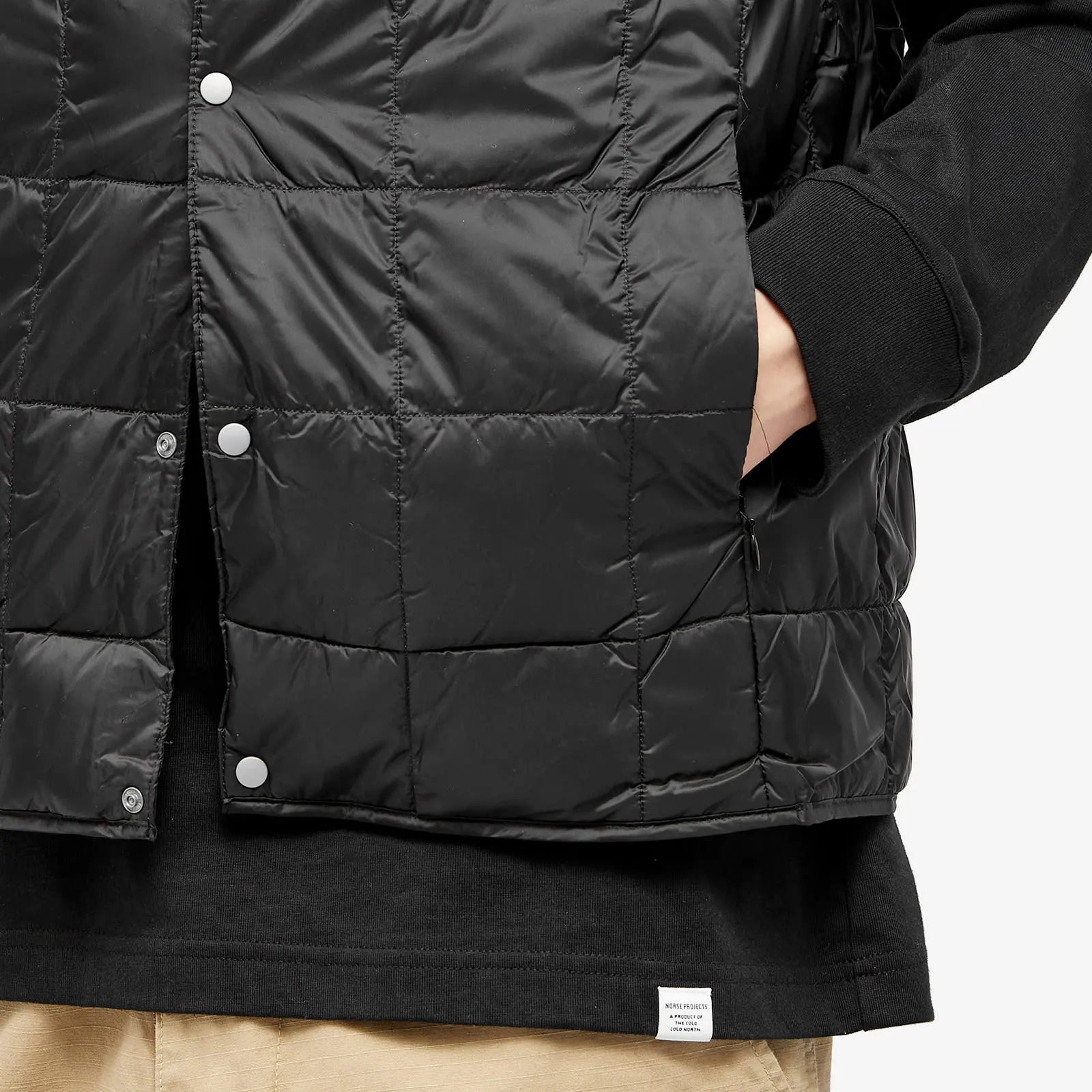 Insulated vest Taion V-neck Down, black